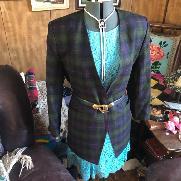 Vintage Laine Wool Plaid Blazer - Picture 2 of 10